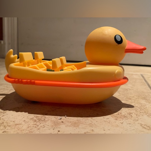 Roblox Sharkbite Duck Boat Vehicle - Picture 5 of 5